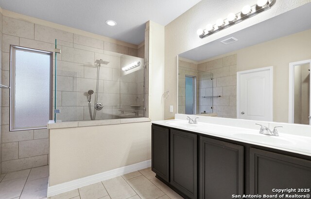 Image 13 of 40 For 9615 Rousseau