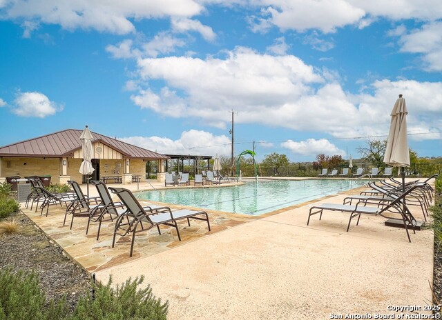 Image 39 of 40 For 9615 Rousseau