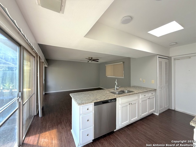 Image 4 of 15 For 5570 Aspen Valley