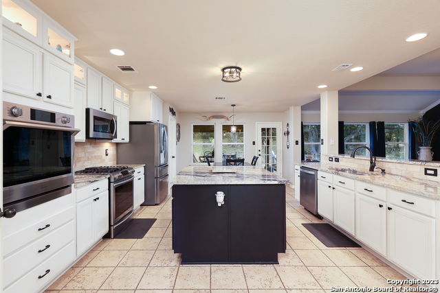 Image 10 of 34 For 27231 Okent Dr