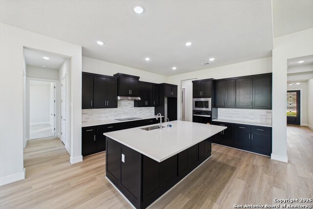Image 8 of 50 For 6821 Arbor Falls
