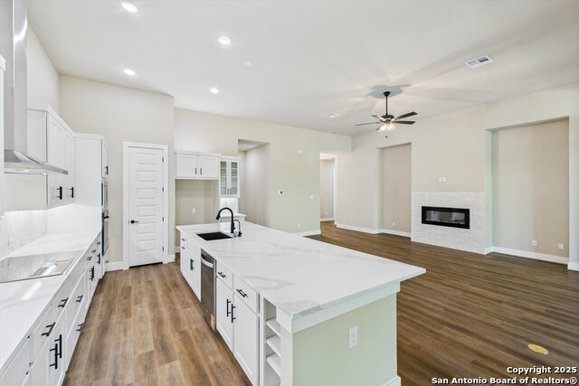 Image 11 of 42 For 6817 Arbor Falls