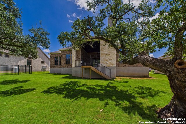 Image 33 of 42 For 6817 Arbor Falls