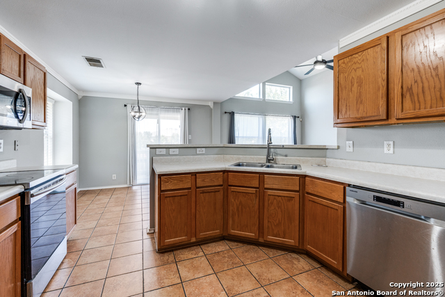 Image 10 of 25 For 6943 Grapevine Lake