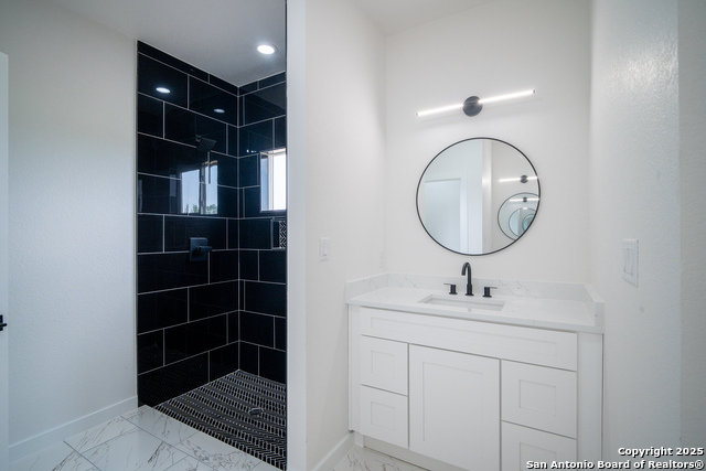 Image 13 of 28 For 307 Ranchero Way