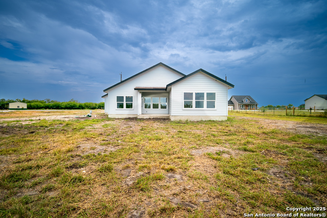 Image 22 of 28 For 307 Ranchero Way