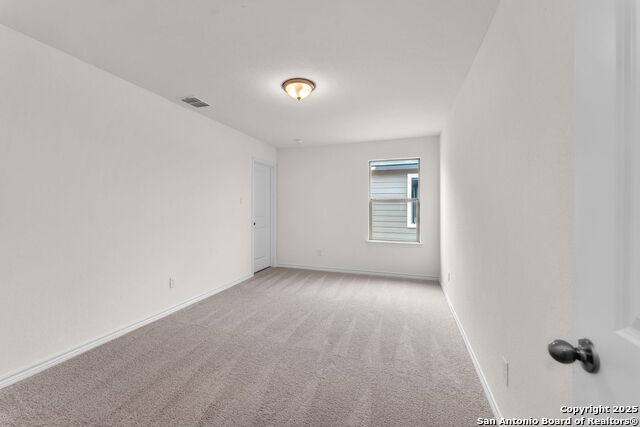 Image 13 of 69 For 412 Deer Crest Dr
