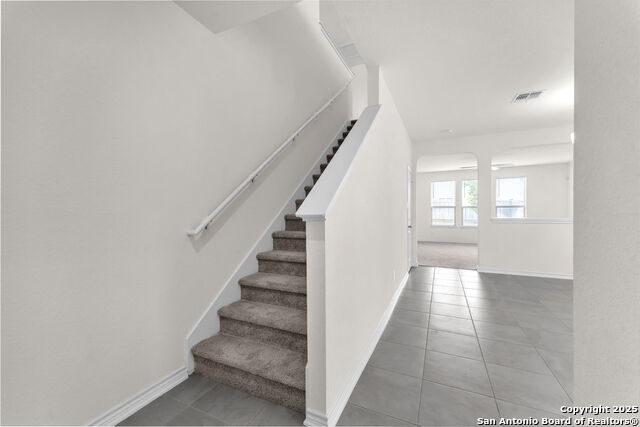 Image 27 of 69 For 412 Deer Crest Dr
