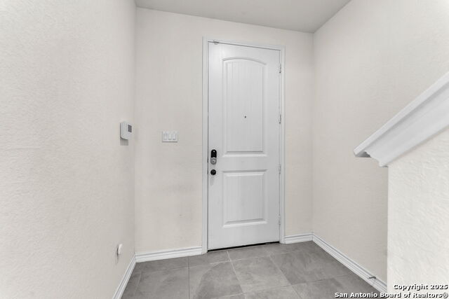 Image 28 of 69 For 412 Deer Crest Dr