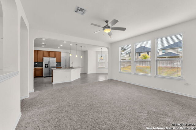 Image 37 of 69 For 412 Deer Crest Dr