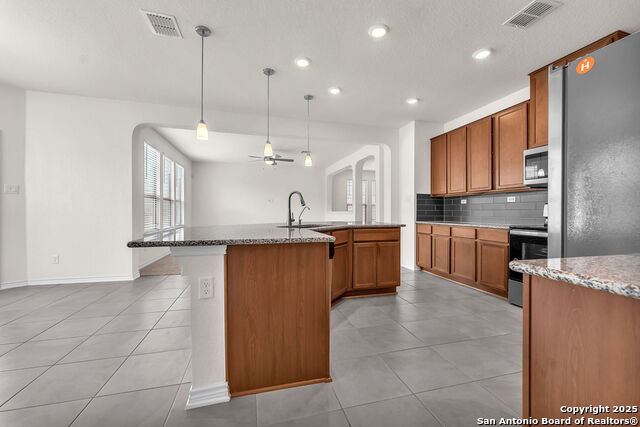 Image 49 of 69 For 412 Deer Crest Dr