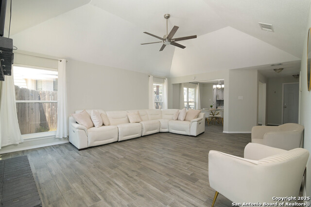 Image 4 of 24 For 16571 Canyon Cross