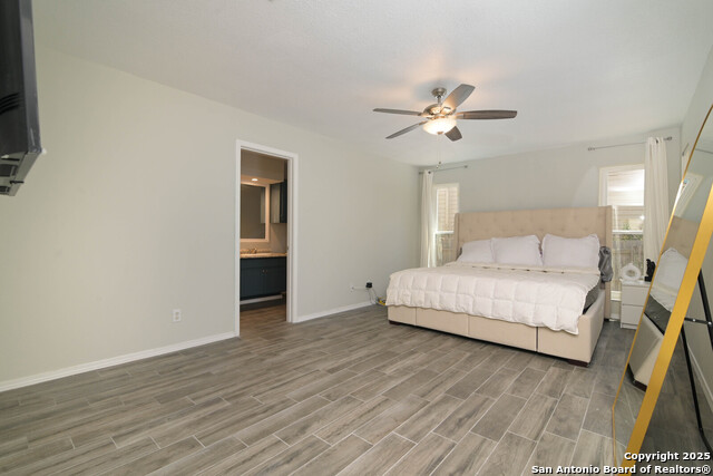 Image 9 of 24 For 16571 Canyon Cross