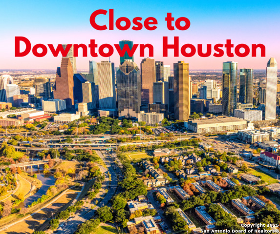 Listing photo id 2 for 2007 Cochran St.