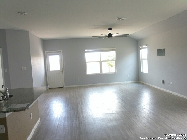 Image 12 of 28 For 341 Cordova Crossing