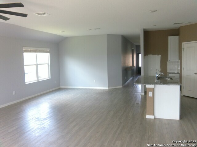 Image 14 of 28 For 341 Cordova Crossing