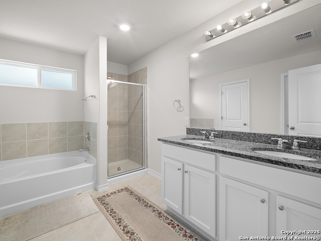 Image 20 of 36 For 5022 Dancing Gopher