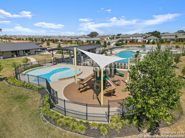 Image 35 of 36 For 5022 Dancing Gopher