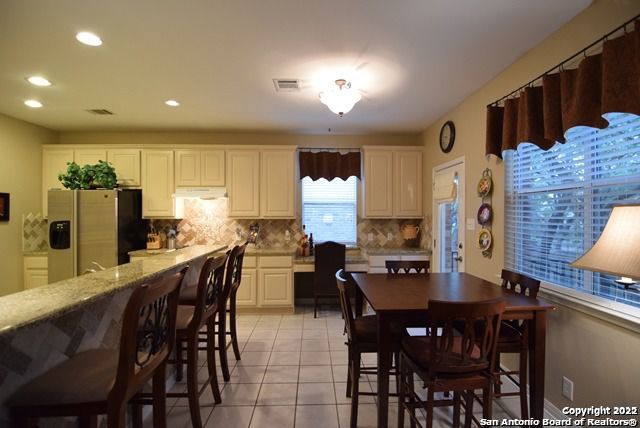 Image 10 of 23 For 26410 Cuyahoga Cir