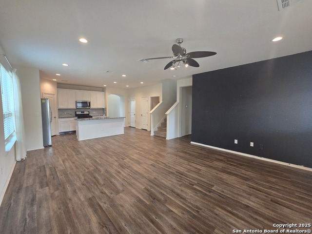 Image 10 of 22 For 7625 Harvest Bay