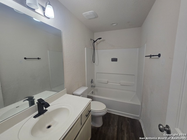 Image 14 of 22 For 7625 Harvest Bay