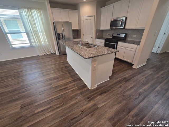 Image 8 of 22 For 7625 Harvest Bay