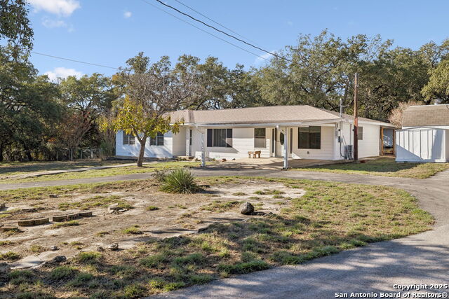 Listing photo id 1 for 1031 Talley Rd.