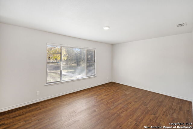 Listing photo id 4 for 1031 Talley Rd.