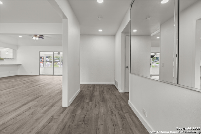 Image 3 of 28 For 713 Balfour  