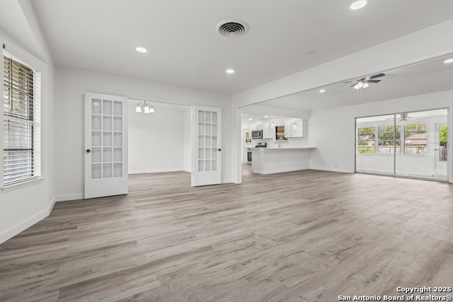 Image 5 of 28 For 713 Balfour  