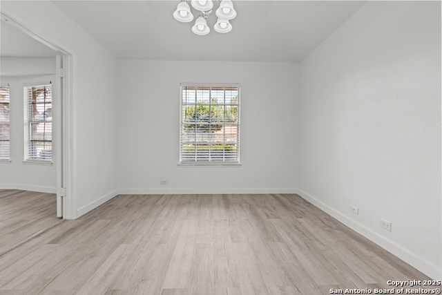 Image 8 of 28 For 713 Balfour  