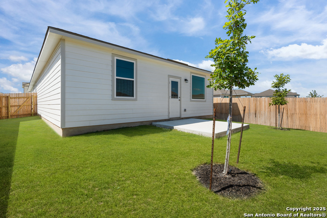 Image 31 of 32 For 14743 Sweet Clover