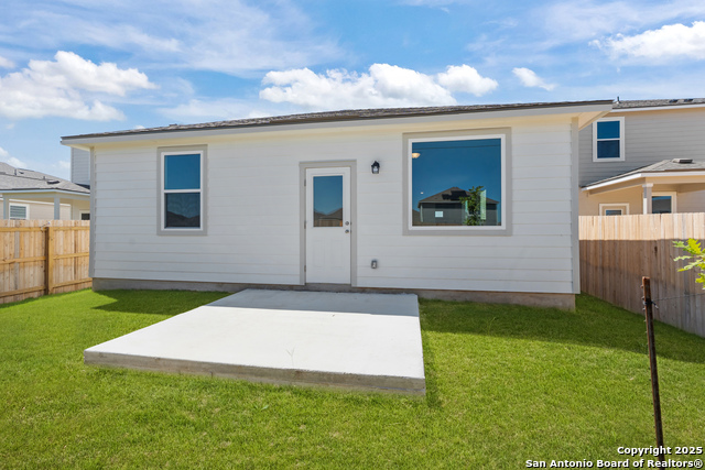 Image 32 of 32 For 14743 Sweet Clover