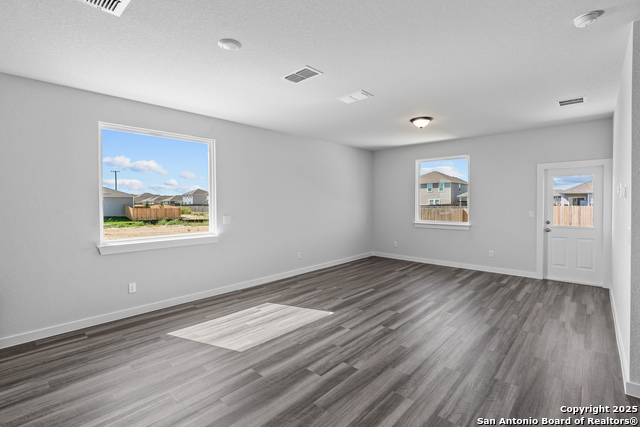 Image 16 of 25 For 14751 Sweet Clover