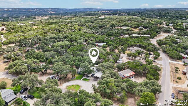 Listing photo id 38 for 131 Oak Springs Dr.