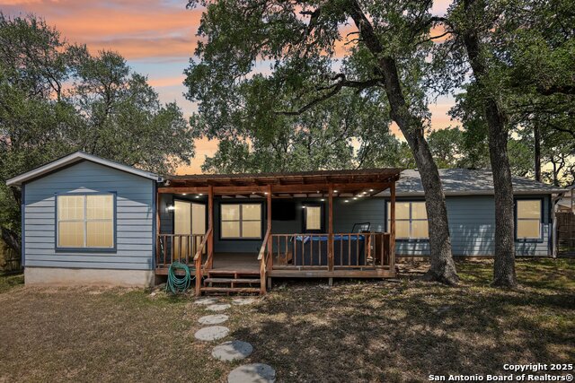 Listing photo id 48 for 131 Oak Springs Dr.