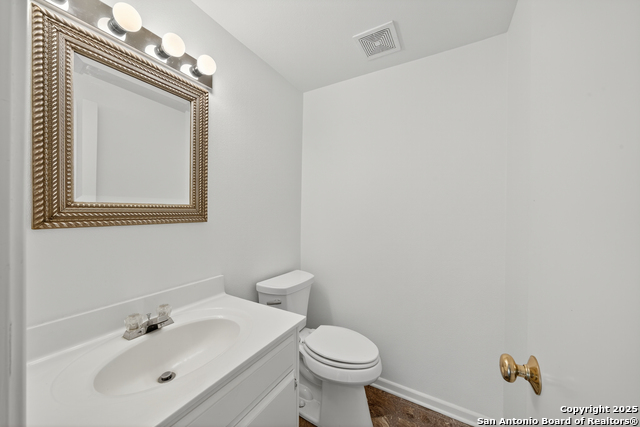 Image 19 of 40 For 120 Herweck