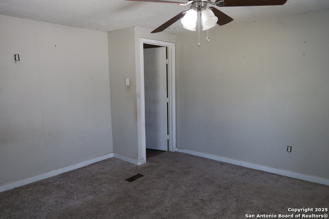 Image 20 of 29 For 1502 Live Oak St