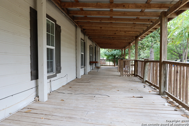 Image 4 of 29 For 1502 Live Oak St