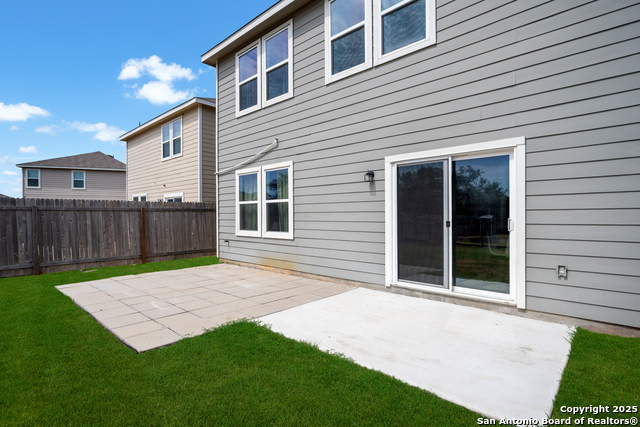 Listing photo id 24 for 5456 Rue Girard