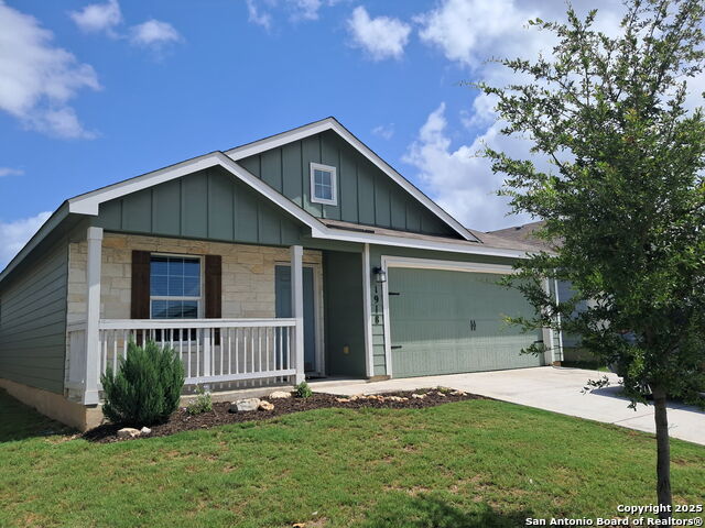 Details for 1918 Grey Catbird, New Braunfels, TX 78130