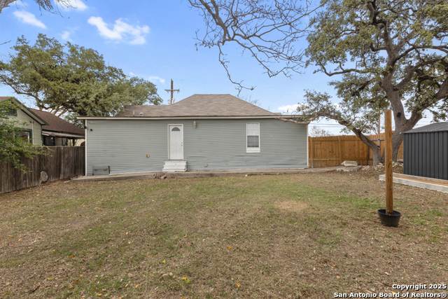 Image 31 of 32 For 1322 Rigsby Ave