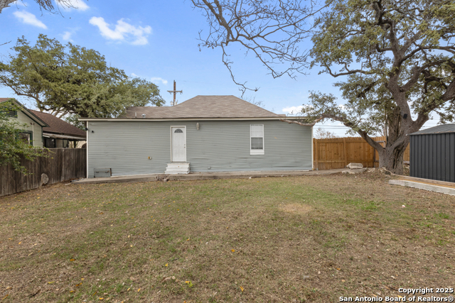 Image 32 of 32 For 1322 Rigsby Ave