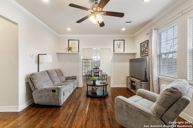 Image 5 of 32 For 1322 Rigsby Ave