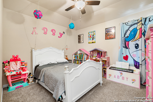 Listing photo id 29 for 14438 Palomino Pl