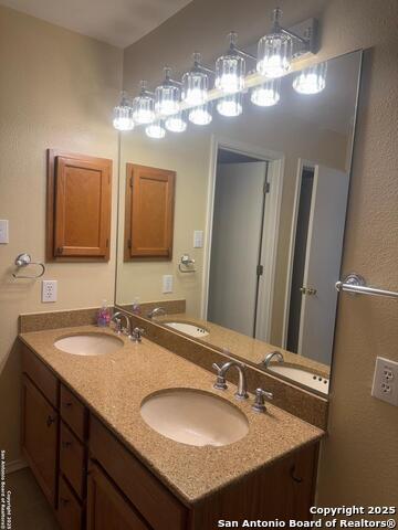 Listing photo id 20 for 11418 Newkirk