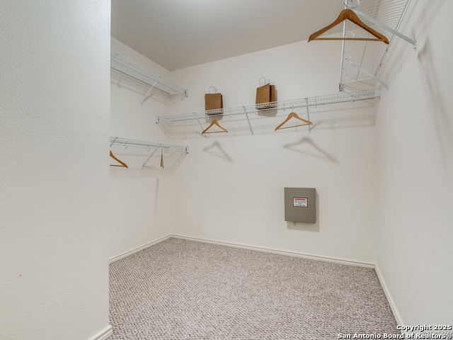 Listing photo id 26 for 11418 Newkirk