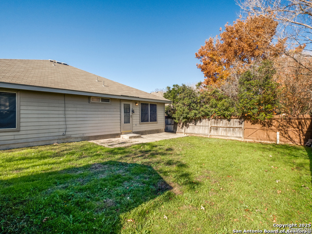 Listing photo id 29 for 11418 Newkirk