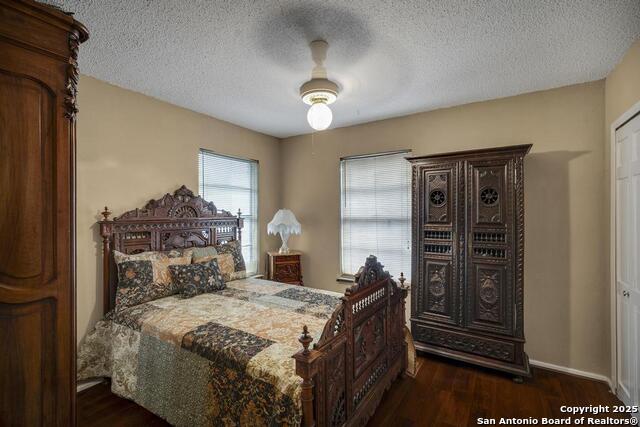 Image 17 of 24 For 4603 Golf View Dr.