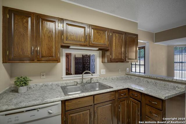 Image 7 of 24 For 4603 Golf View Dr.